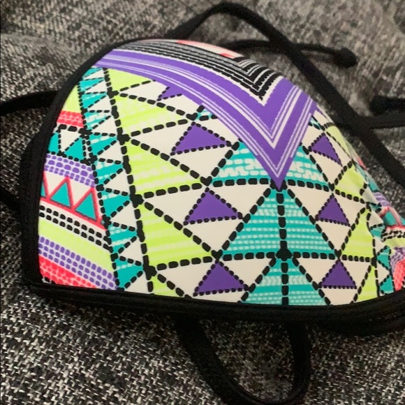 🔥Body glove bikini - Picture 2 of 4